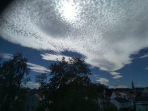 Föhnhimmel vor der Kaltfront von Sturmtief Fabienne