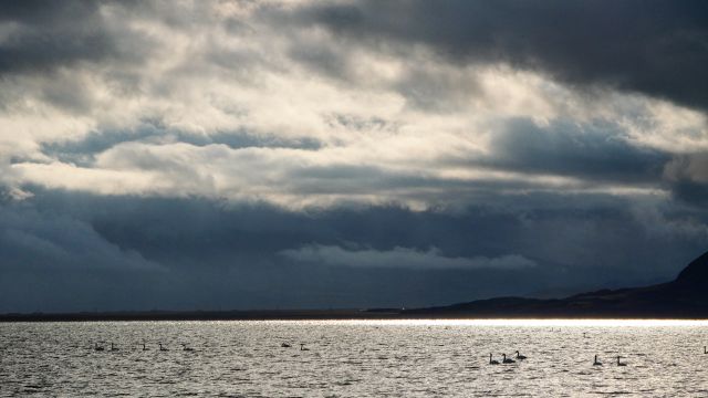 Island Regenschauer Wolken und Meer auf Island