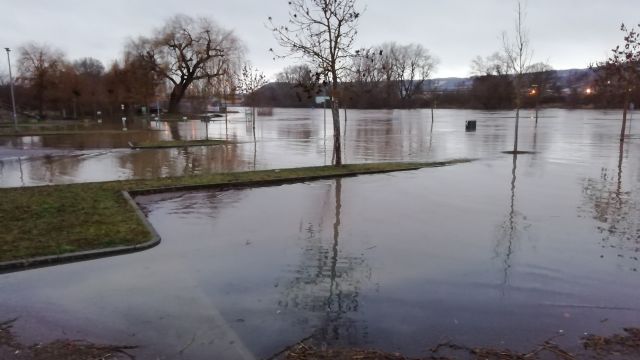 Hochwasser nach Dauerregen Hochwasser nach Dauerregen